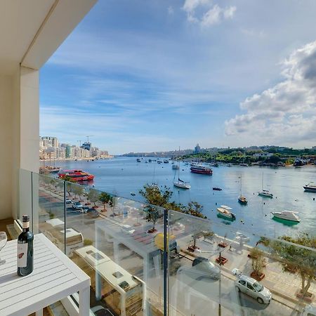 Superlative Apartment With Valletta And Harbour Views Sliema Extérieur photo