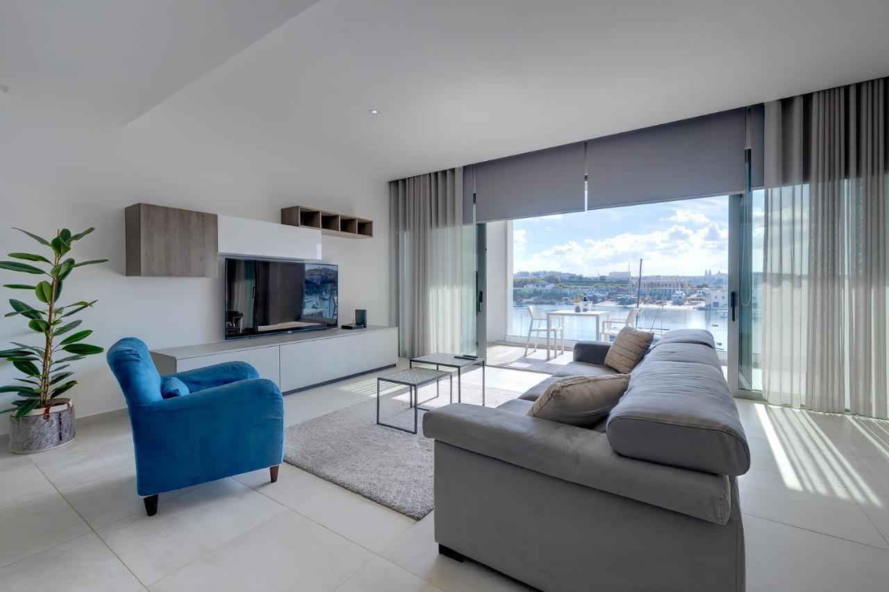 Superlative Apartment With Valletta And Harbour Views Sliema Extérieur photo