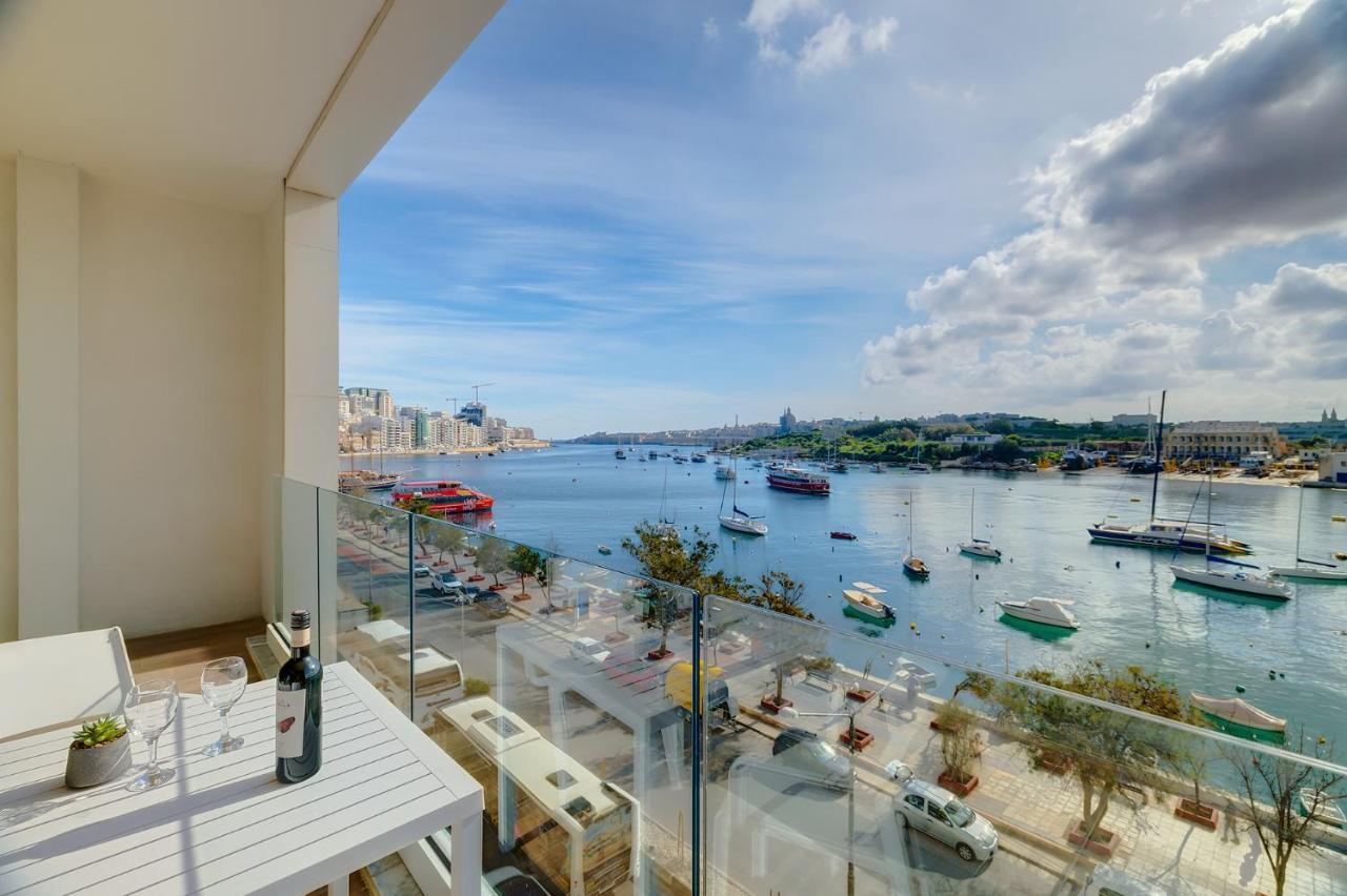 Superlative Apartment With Valletta And Harbour Views Sliema Extérieur photo