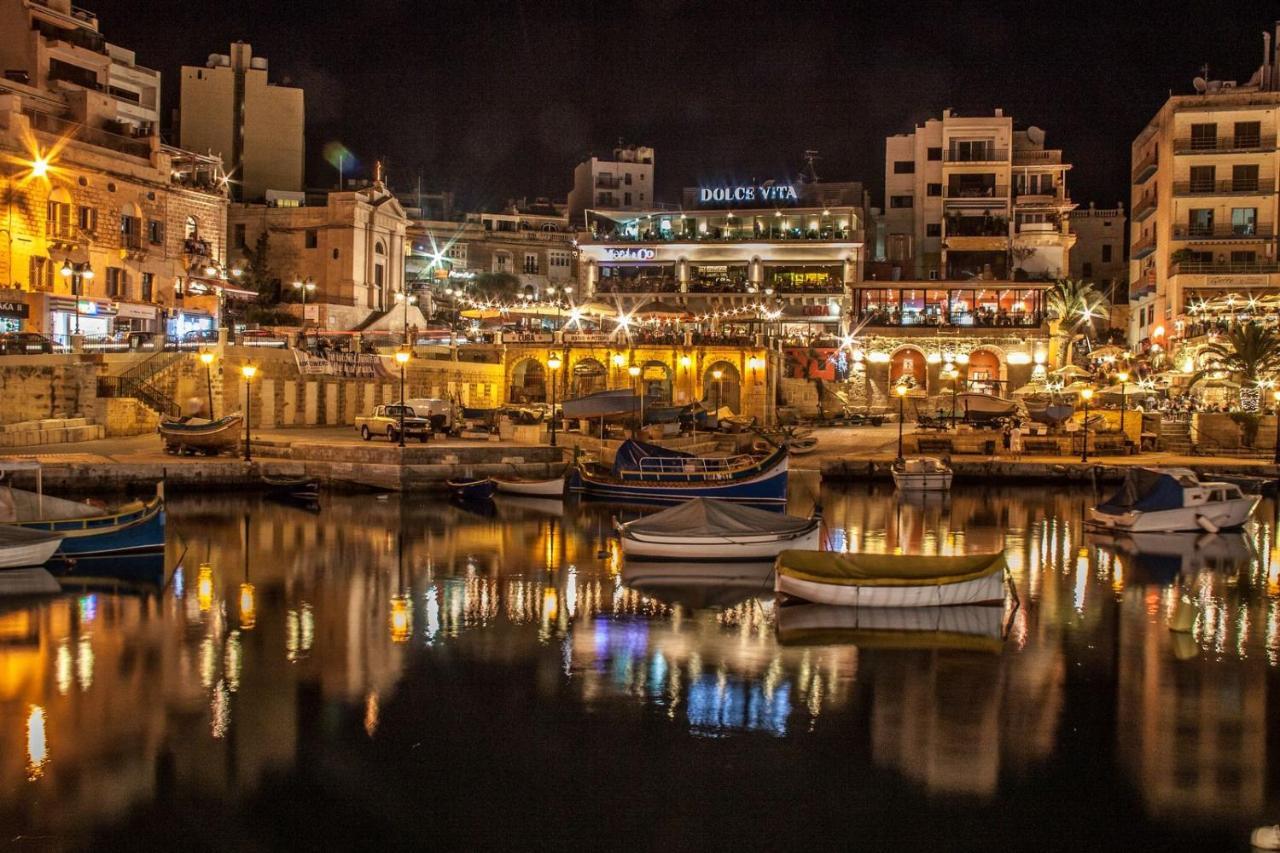 Superlative Apartment With Valletta And Harbour Views Sliema Extérieur photo